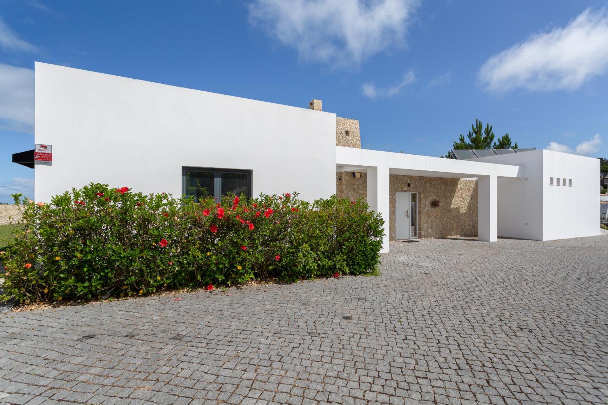 Penedo Escape Sea Suites Colares Exterior photo