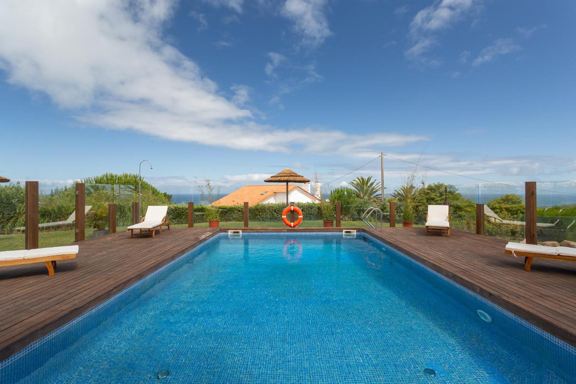 Penedo Escape Sea Suites Colares Exterior photo