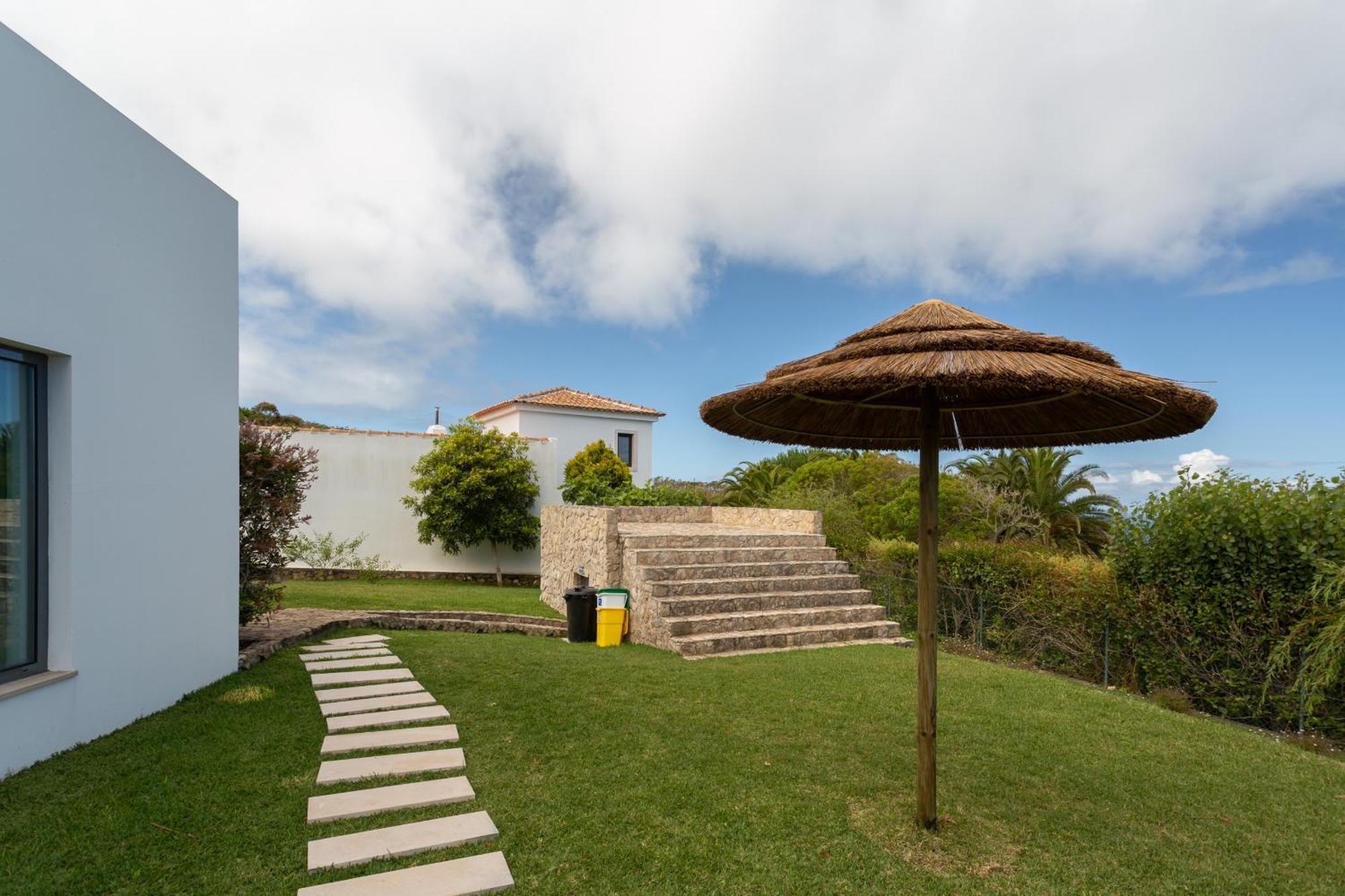 Penedo Escape Sea Suites Colares Exterior photo